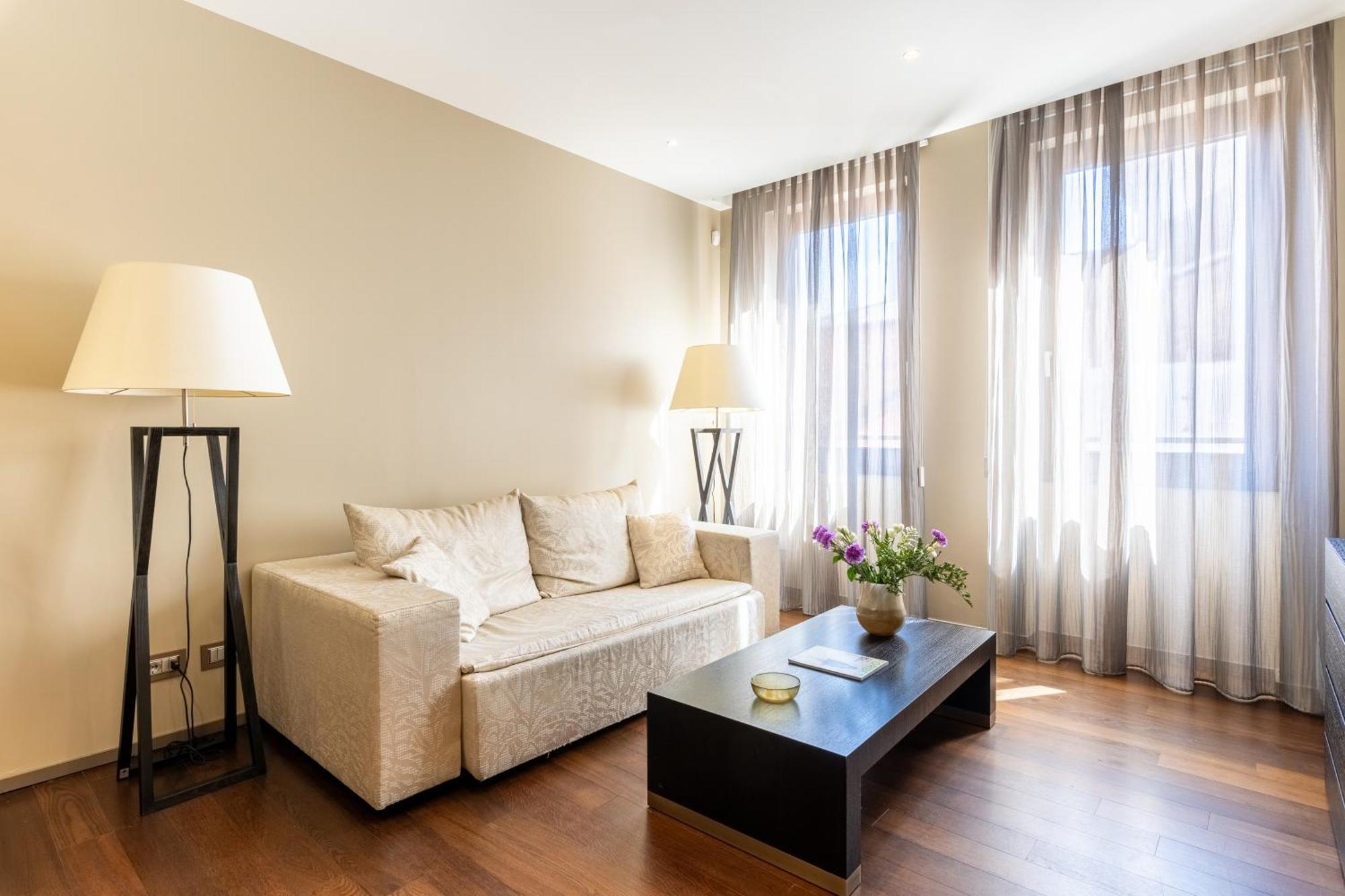 Nj Hotels & Apartments San Pietro All'Orto 6 ミラノ エクステリア 写真