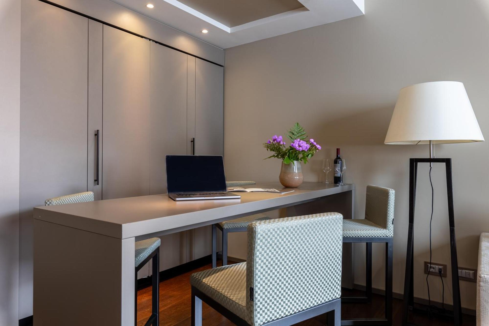 Nj Hotels & Apartments San Pietro All'Orto 6 ミラノ エクステリア 写真