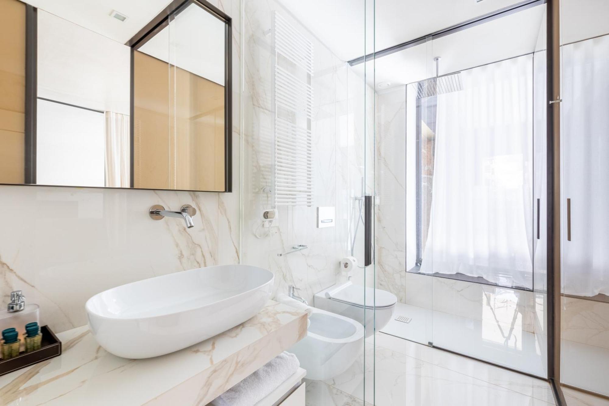 Nj Hotels & Apartments San Pietro All'Orto 6 ミラノ エクステリア 写真