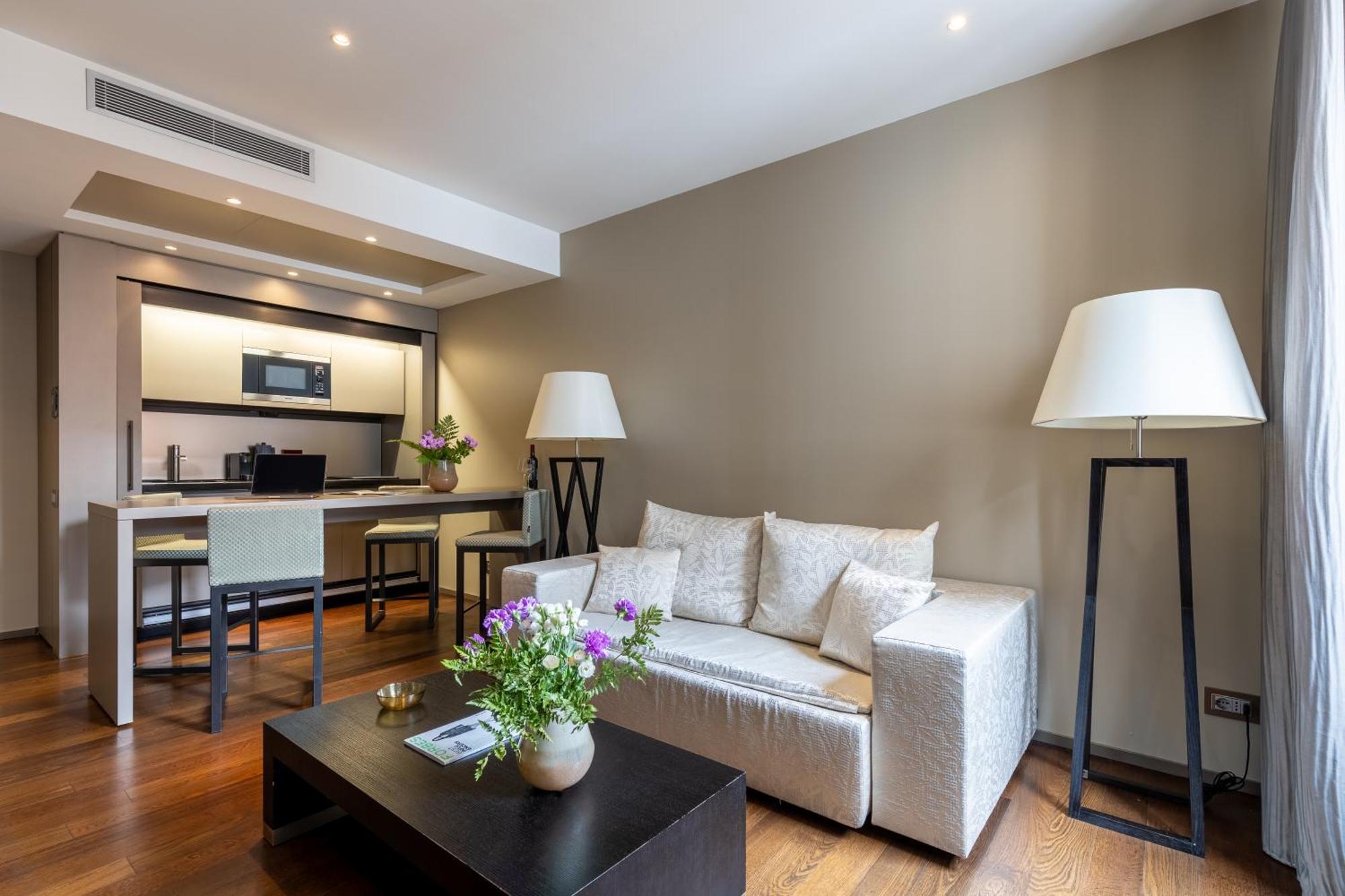 Nj Hotels & Apartments San Pietro All'Orto 6 ミラノ エクステリア 写真
