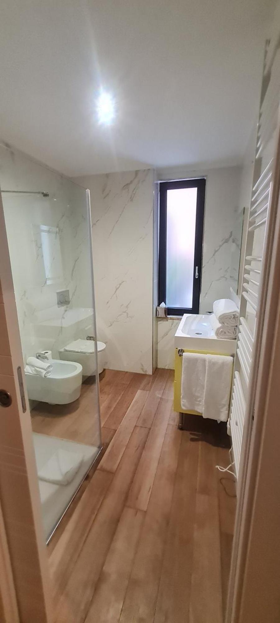 Nj Hotels & Apartments San Pietro All'Orto 6 ミラノ エクステリア 写真